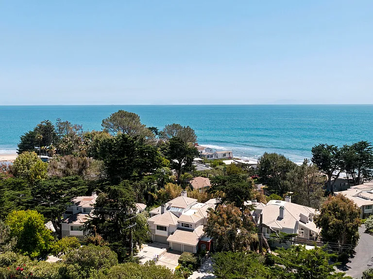 4 Rincon Point Ln — Photo 11