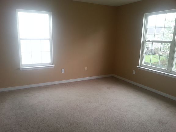 4th image of 3217 Glenwood Ridge Dr