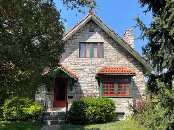 1401 McCausland Ave, Saint Louis, MO 63117