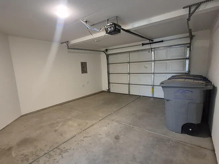 1000 E Bluff View Dr #32 — Photo 12