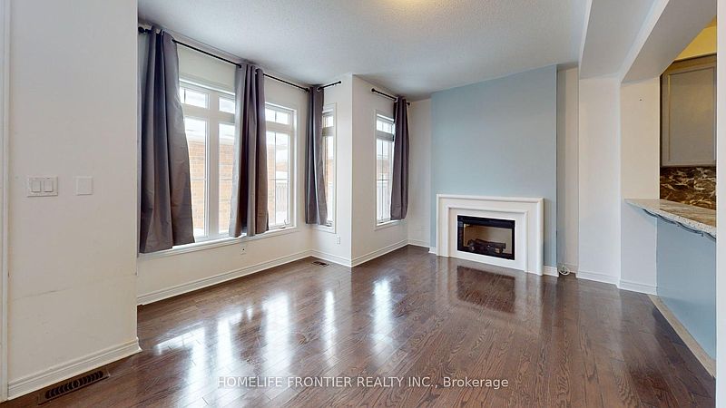 Brampton Townhouse for rent - 4 Bedrooms — photo 5