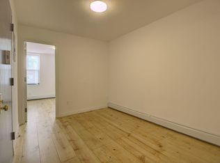 287 Van Brunt St #1, Brooklyn, NY 11231
