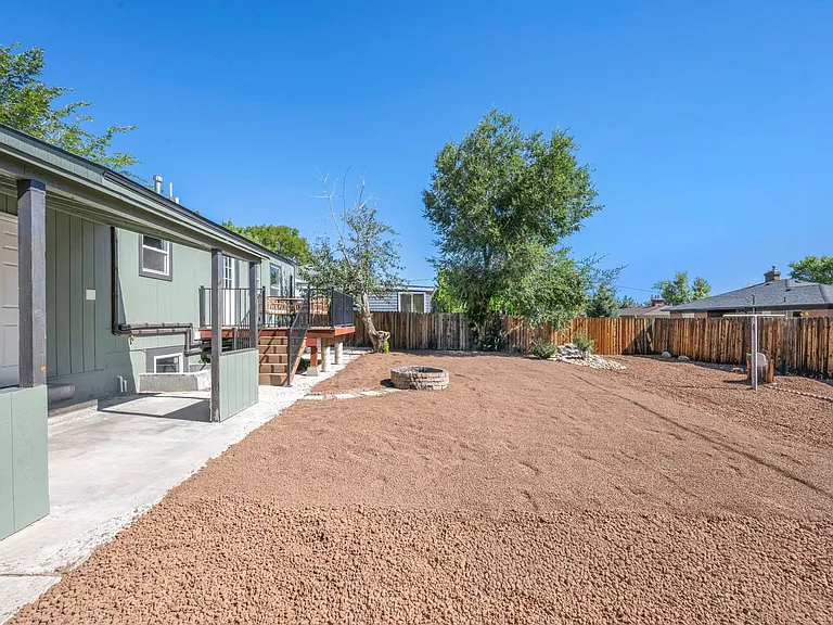 1678 Ordway Ave — Photo 42