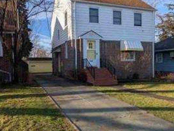 3rd image of 18232 Neff Rd