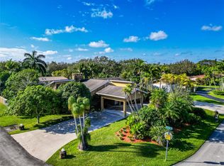 9400 SW 147th St, Miami, FL 33176