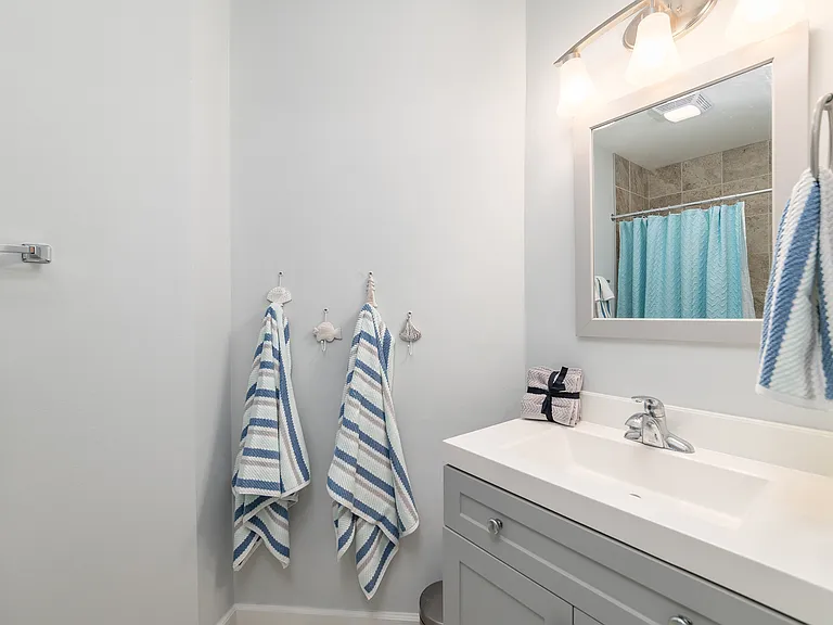 19 Lemoyne Ave #85 — Photo 20