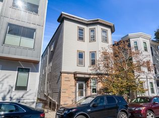 574 E 3rd St, South Boston, MA 02127