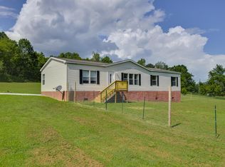 2 Kaylee Ln, Elmwood, TN 38560
