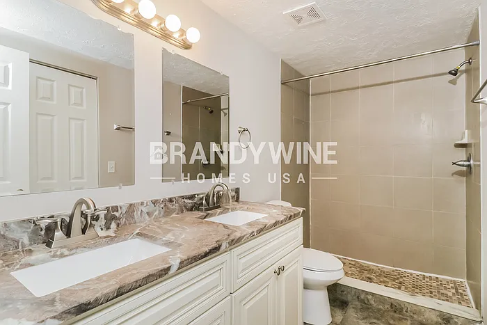 16051 Grass Lake Dr — Photo 11
