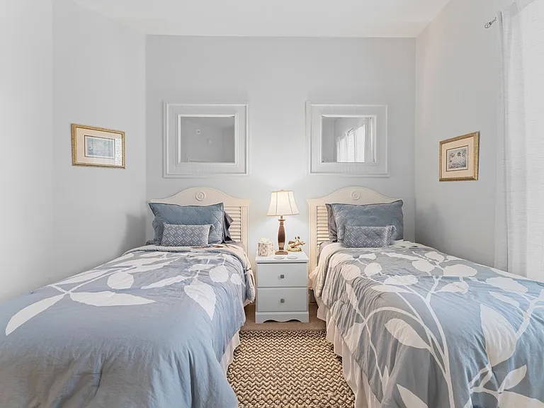 8217 Parkstone Pl #308 — Photo 33