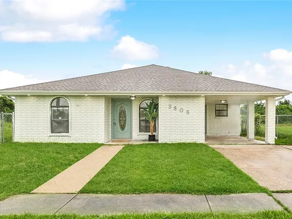 3805 Kings Dr, Chalmette, LA 70043
