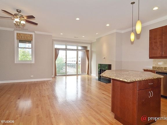 Living Room / Dining Room