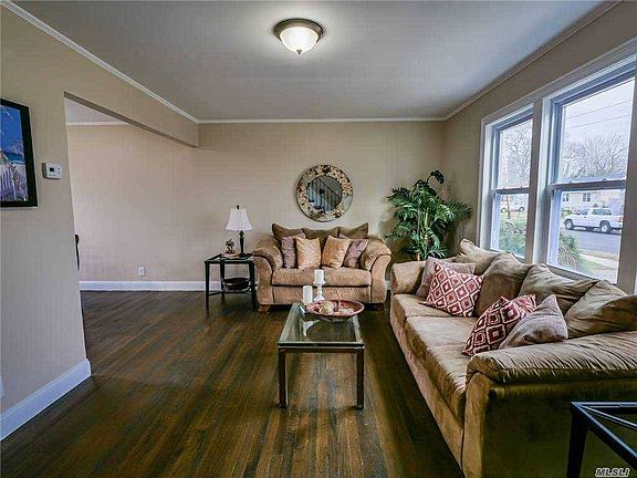 5th image of 200 Cartwright Blvd