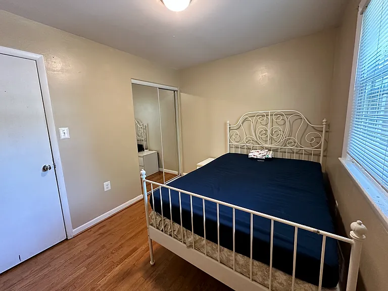 7606 Villanova Rd — Photo 4
