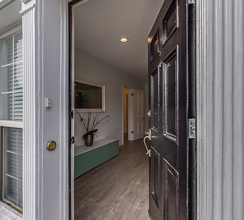 5th image of 9641 W Olympic Blvd