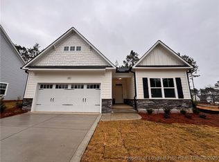 408 Redwater Trl, Aberdeen, NC 28315