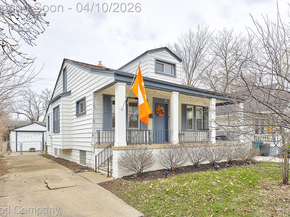 1st image of 448 Wordsworth St