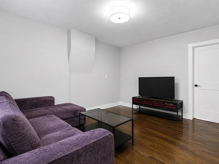 168 Endicott St #1 — Photo 3