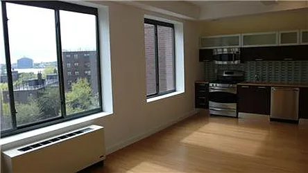 Rented by R New York