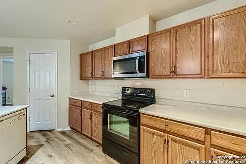 7414 Barhill Post — Photo 10