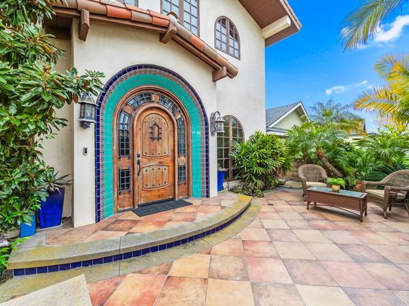 1720 Crestview Ave, Seal Beach, CA 90740