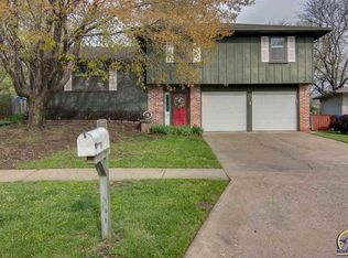 3501 SW Kiowa St, Topeka, KS 66614
