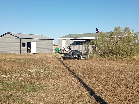 5th image of 1001 Elizabeth Rd