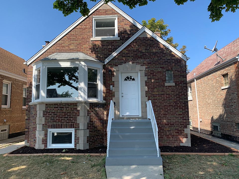 1st image of 4614 S Kedvale Ave