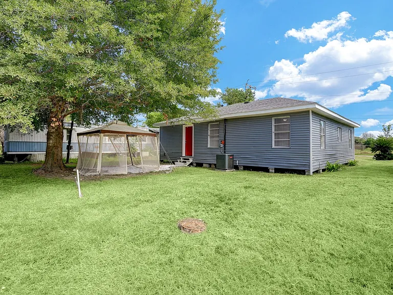 308 Bennett Dr — Photo 13