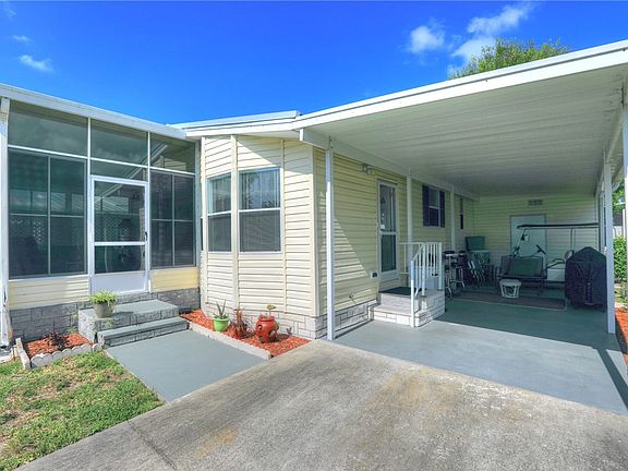 2nd image of 7516 Niantic Ave #10