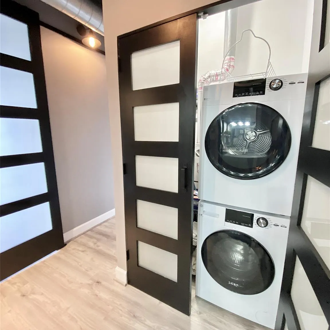 1 bed, 1.0 bath, 709 sqft, $1,995 — Photo 4