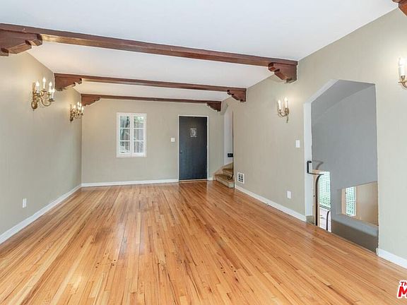 3rd image of 3725 Arbolada Rd