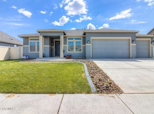 109 Bravo St, Moxee, WA 98936
