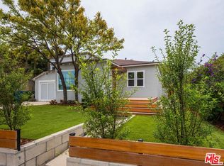 2906 11th St, Santa Monica, CA 90405
