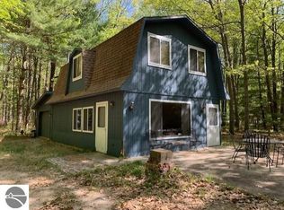 1103 N Huron Rd, Tawas City, MI 48763