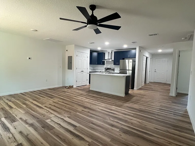 10332 Tillery Rd — Photo 2