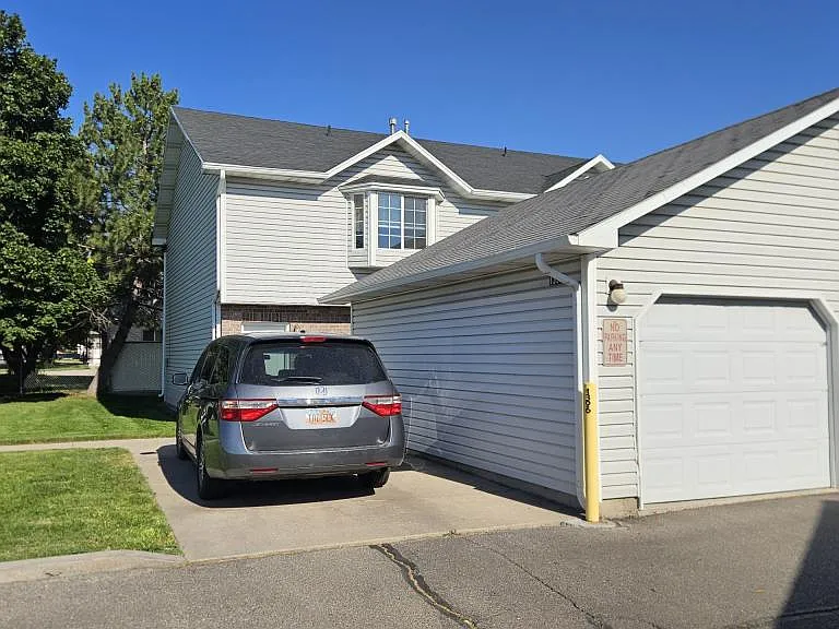 1396 N 310 W — Photo 2