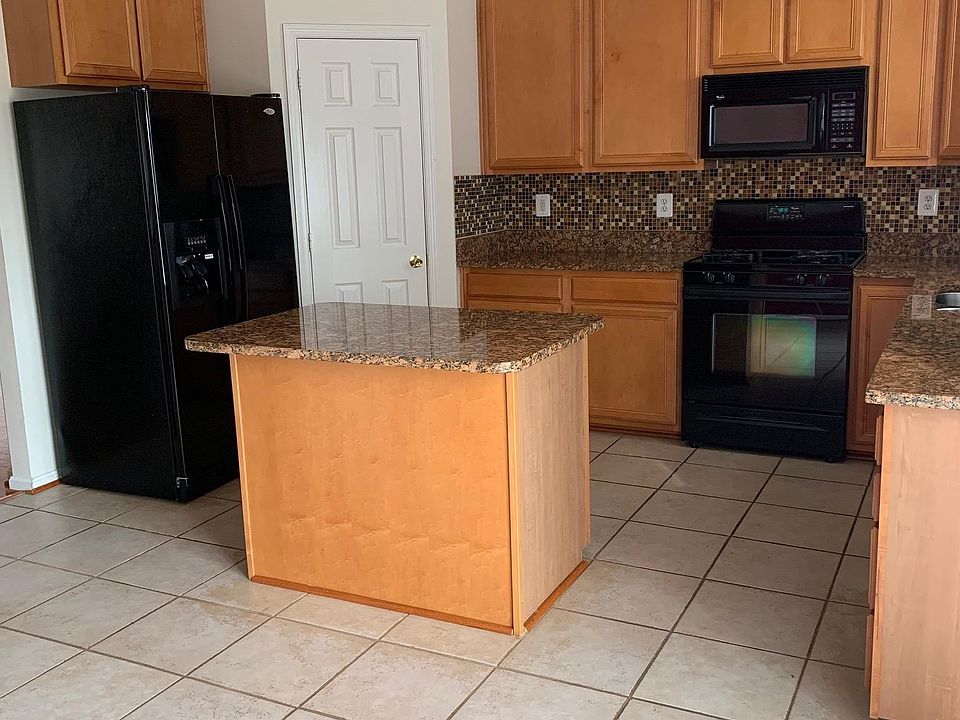 2nd image of 9708 Memphis Pl
