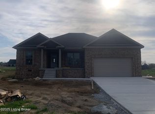 218 Open Meadows Dr, Bardstown, KY 40004