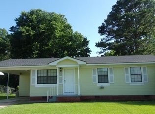 210 Meadow Lane Dr, Vicksburg, MS 39180