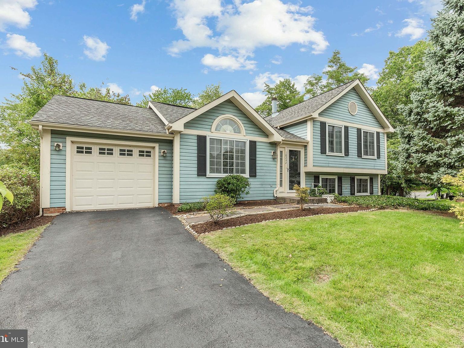 10242 Farmington Ct, Manassas, VA 20110 Zillow