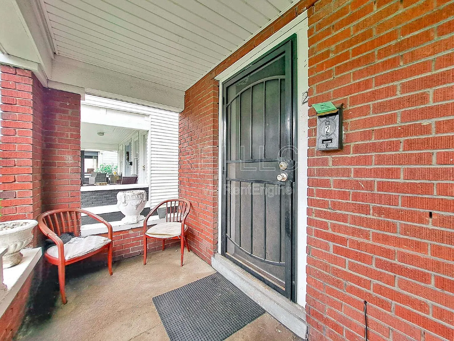 1 bed, 1.0 bath, 700 sqft, $720 — Photo 2