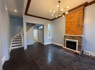 922 New Market St #A, Philadelphia, PA 19123