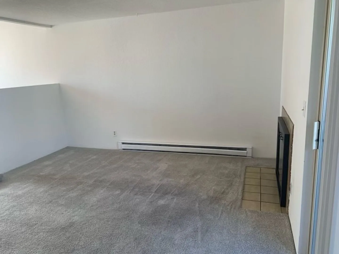 9925 Everett (Wildwood) — Photo 4