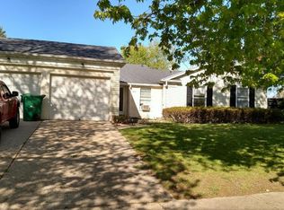 2823 Tammany Ave, Lansing, MI 48910