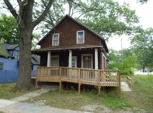 2124 6th St, Muskegon Heights, MI 49444