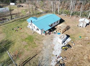 1593 Anthony Branch Rd, Robbinsville, NC 28771