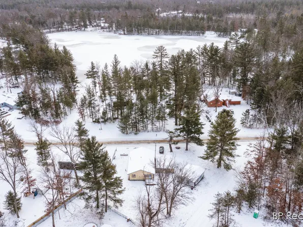 218 W 68th St, Idlewild, MI 49642