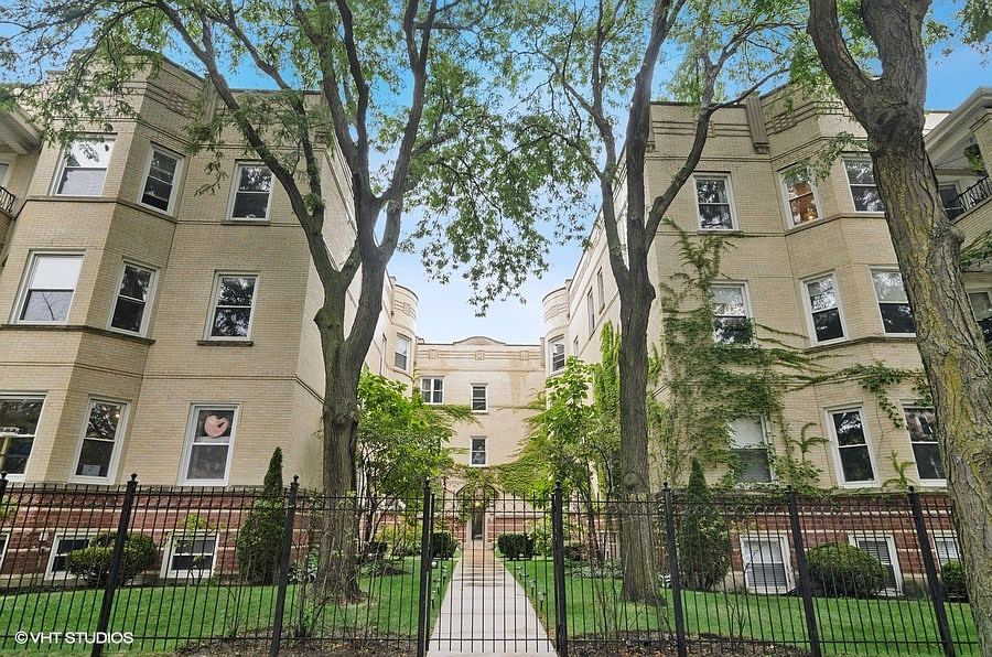 1st image of 1438 W Carmen Ave #3