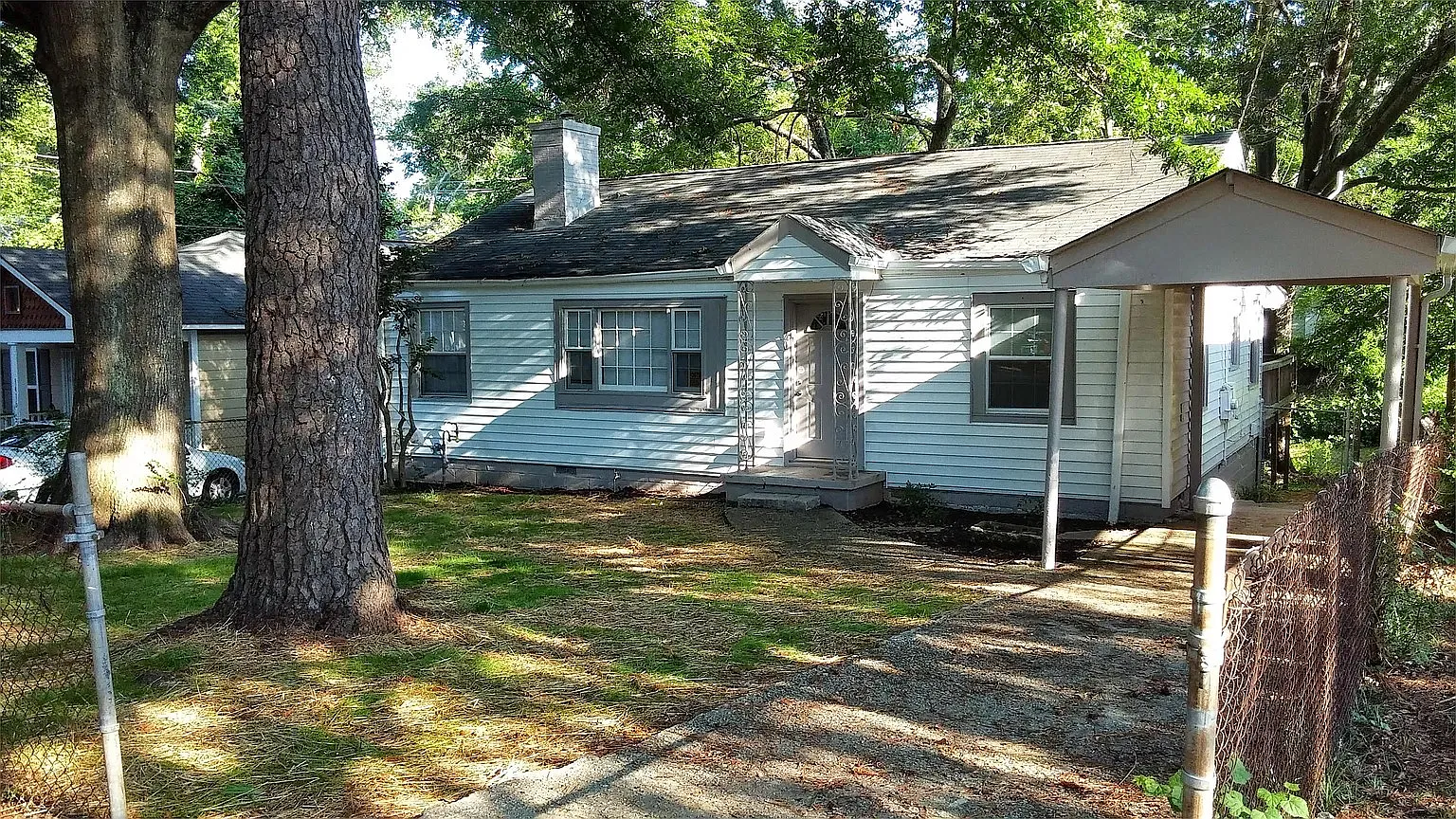 3 bed, 1.5 bath, 1000 sqft, $1,995 — Photo 2